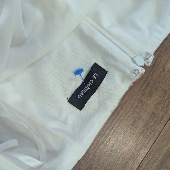 Le Chateau White Floral Backless Dress Large - Picture 4 of 6